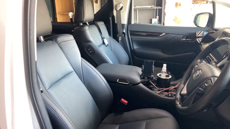 内装前方シート