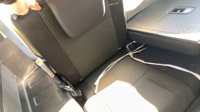 内装後方シート