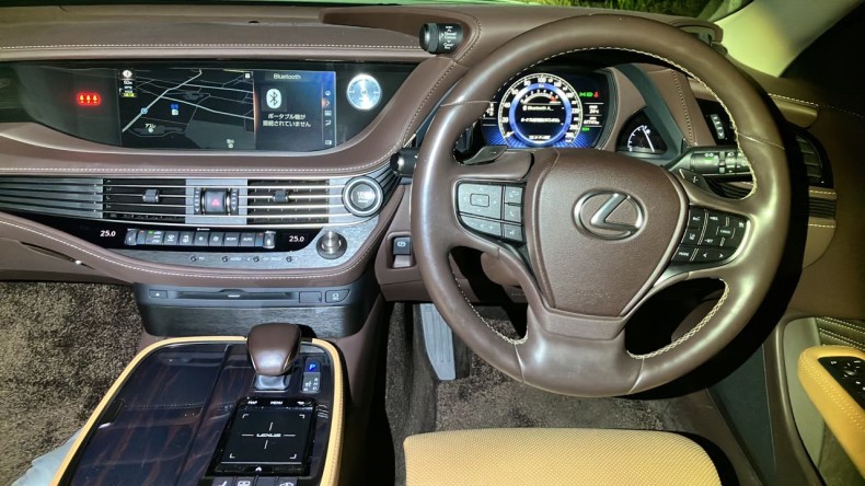 内装インパネ全体