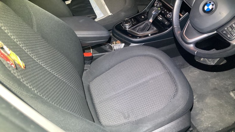 内装前方シート