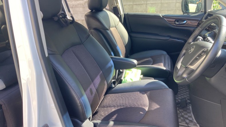 内装前方シート