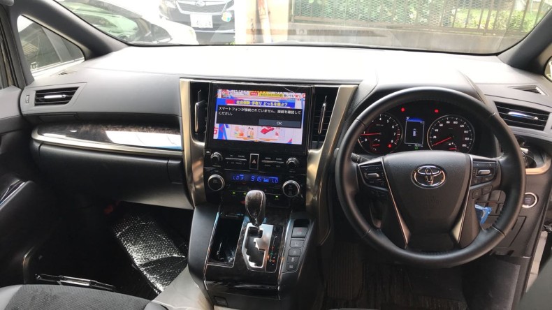 内装インパネ全体