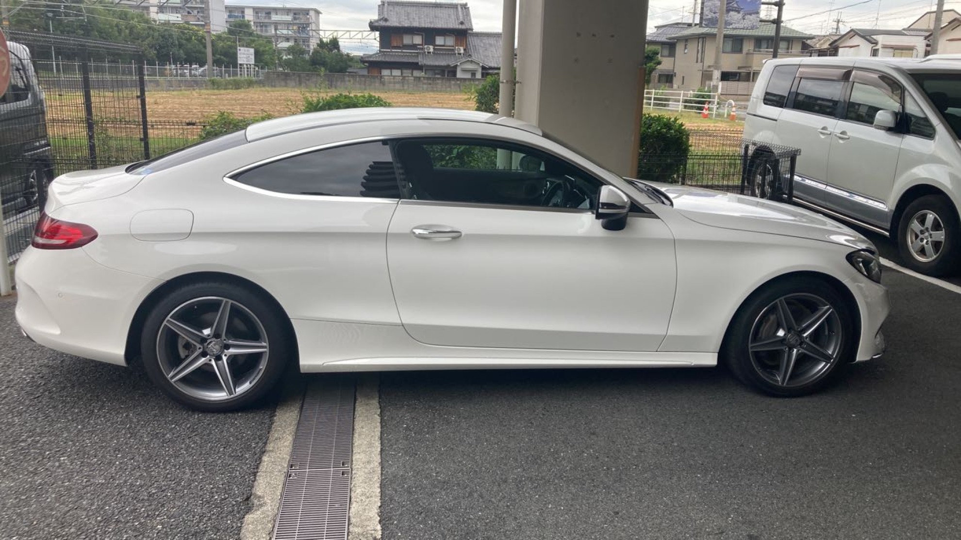 外装右