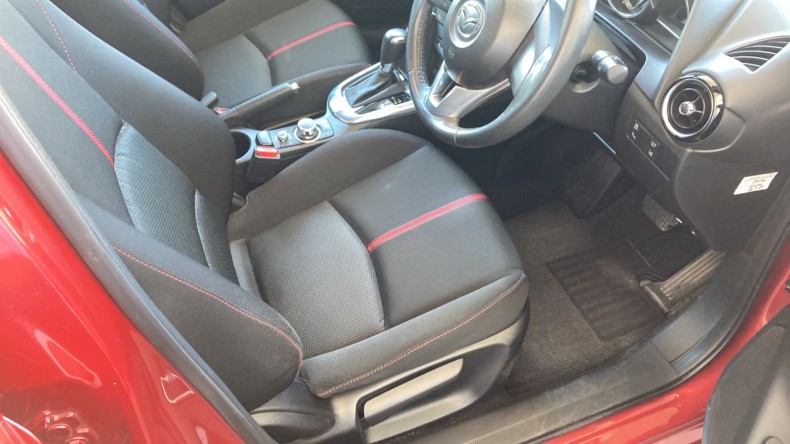 内装前方シート