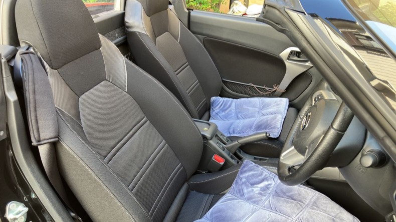 内装前方シート