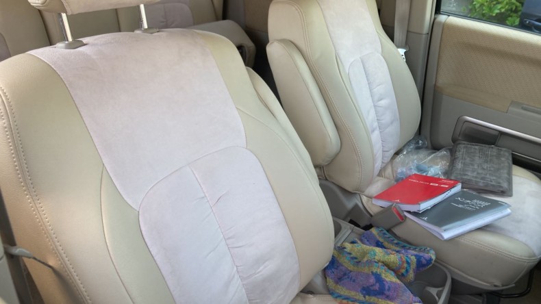 内装前方シート