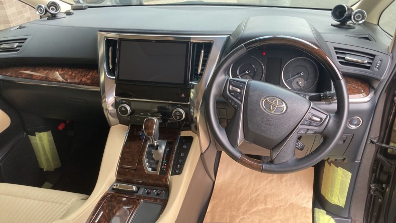 内装インパネ全体