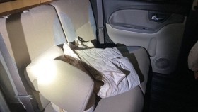 内装後方シート