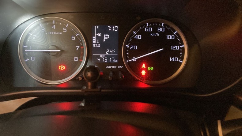 内装メーター