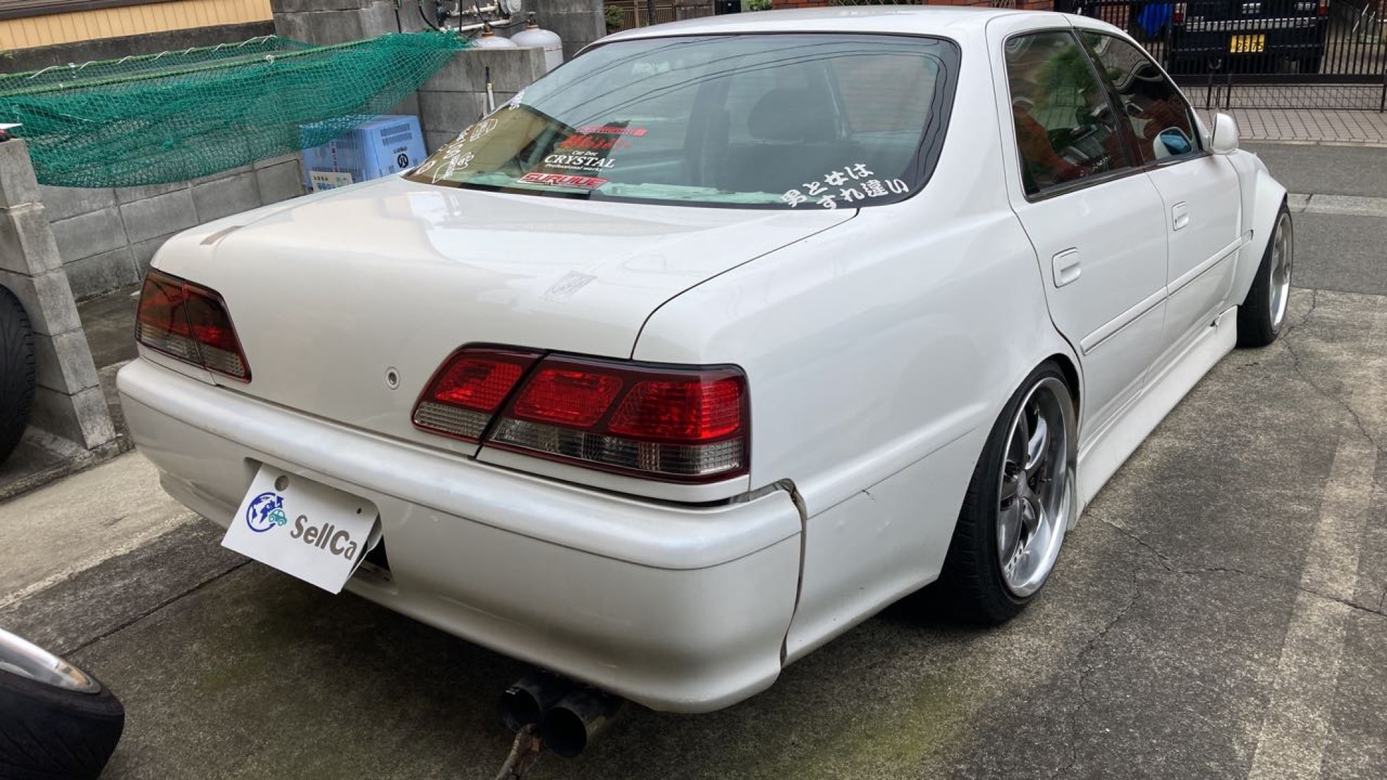 外装右後