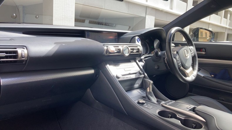 内装インパネ全体