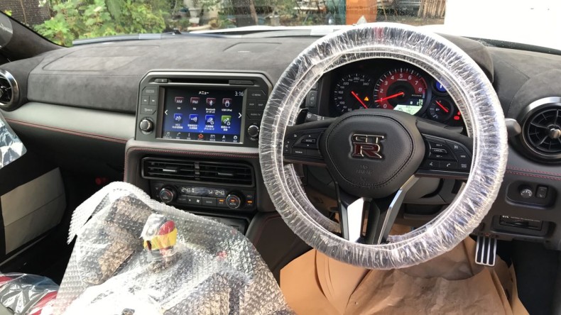 内装インパネ全体