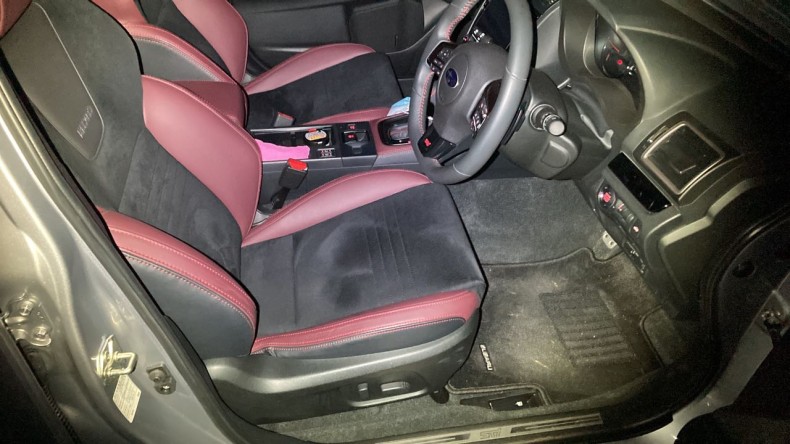 内装前方シート