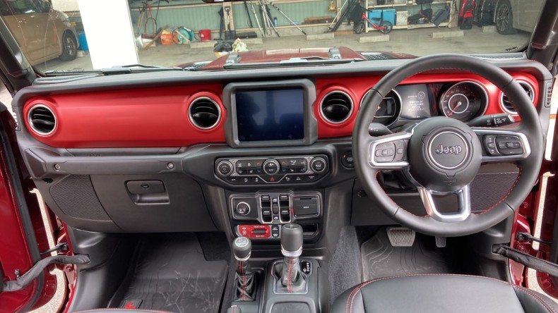 内装インパネ全体