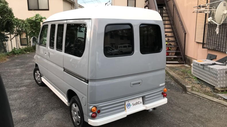 外装左後方