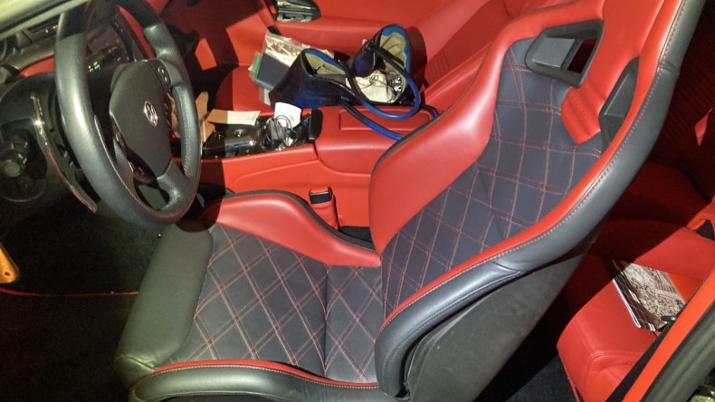 内装前方シート