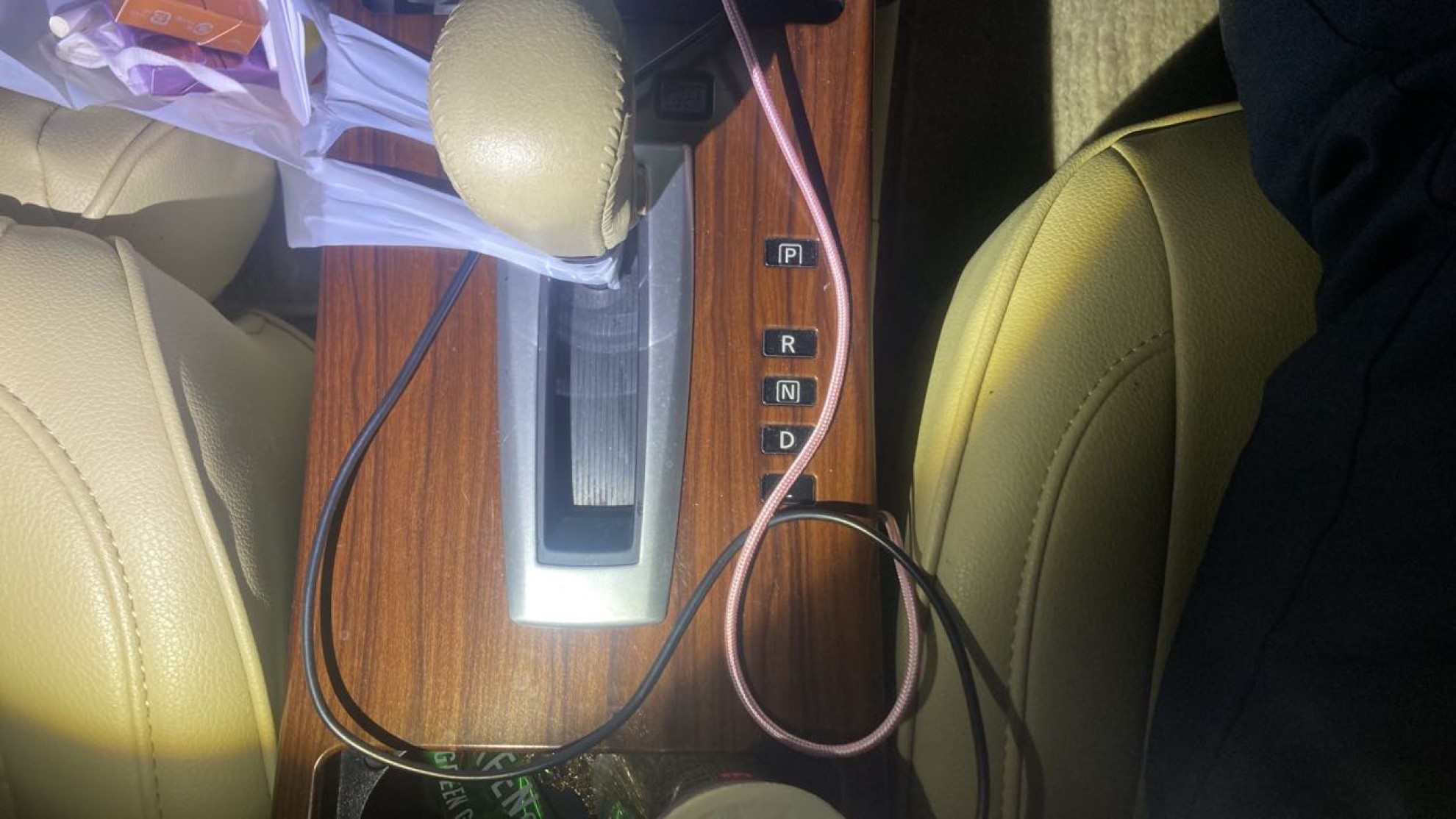 内装シフト