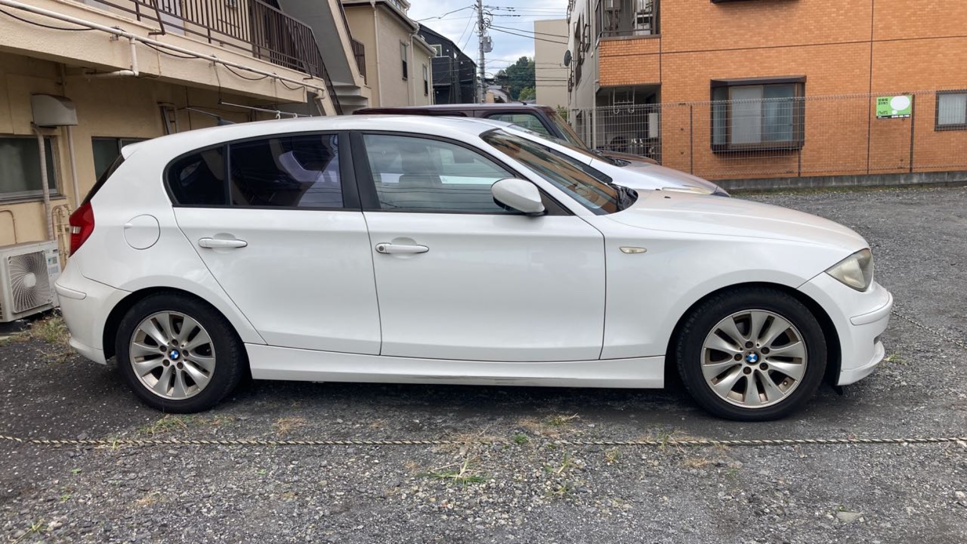 外装右