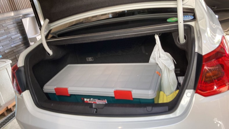 内装トランク