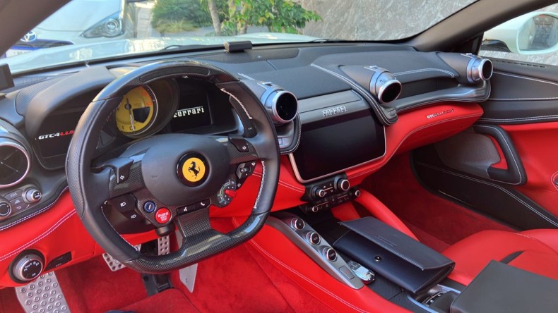 内装インパネ全体