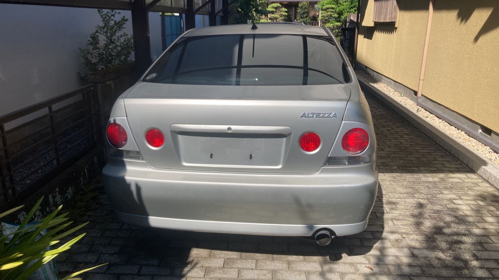 外装後方