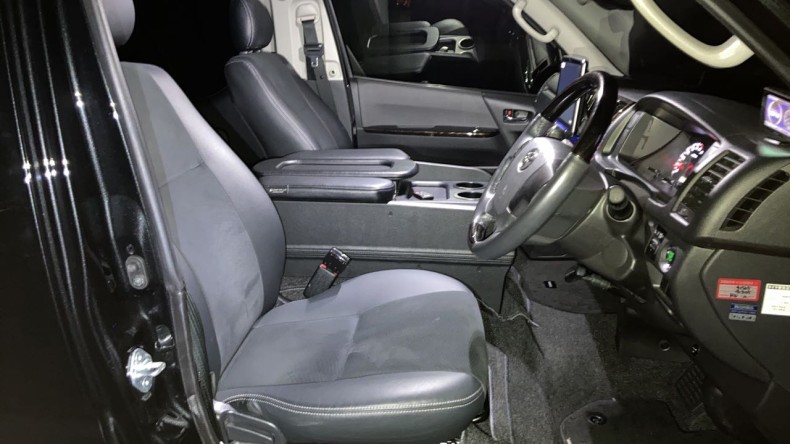 内装前方シート