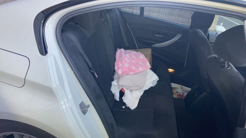 内装後方シート