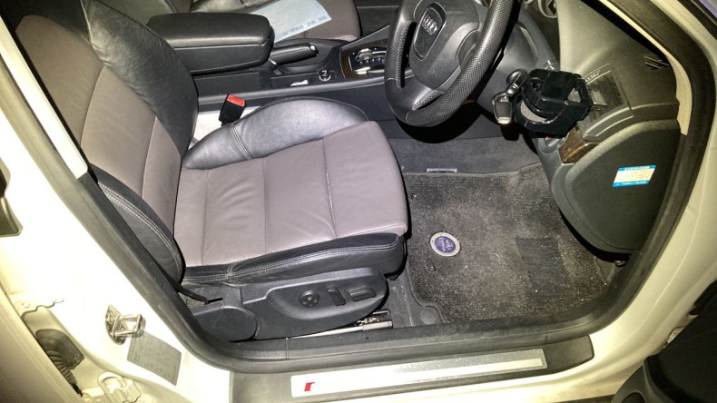 内装前方シート