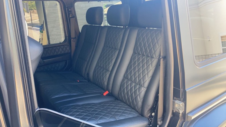 内装後方シート