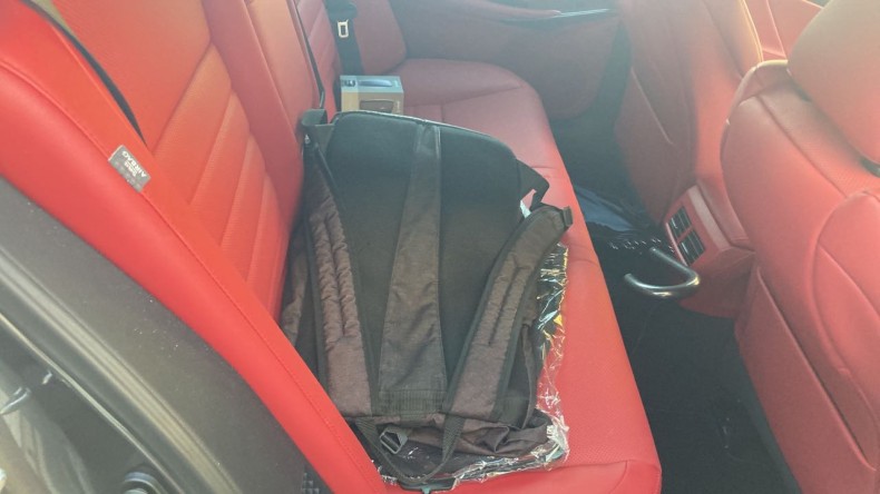 内装後方シート