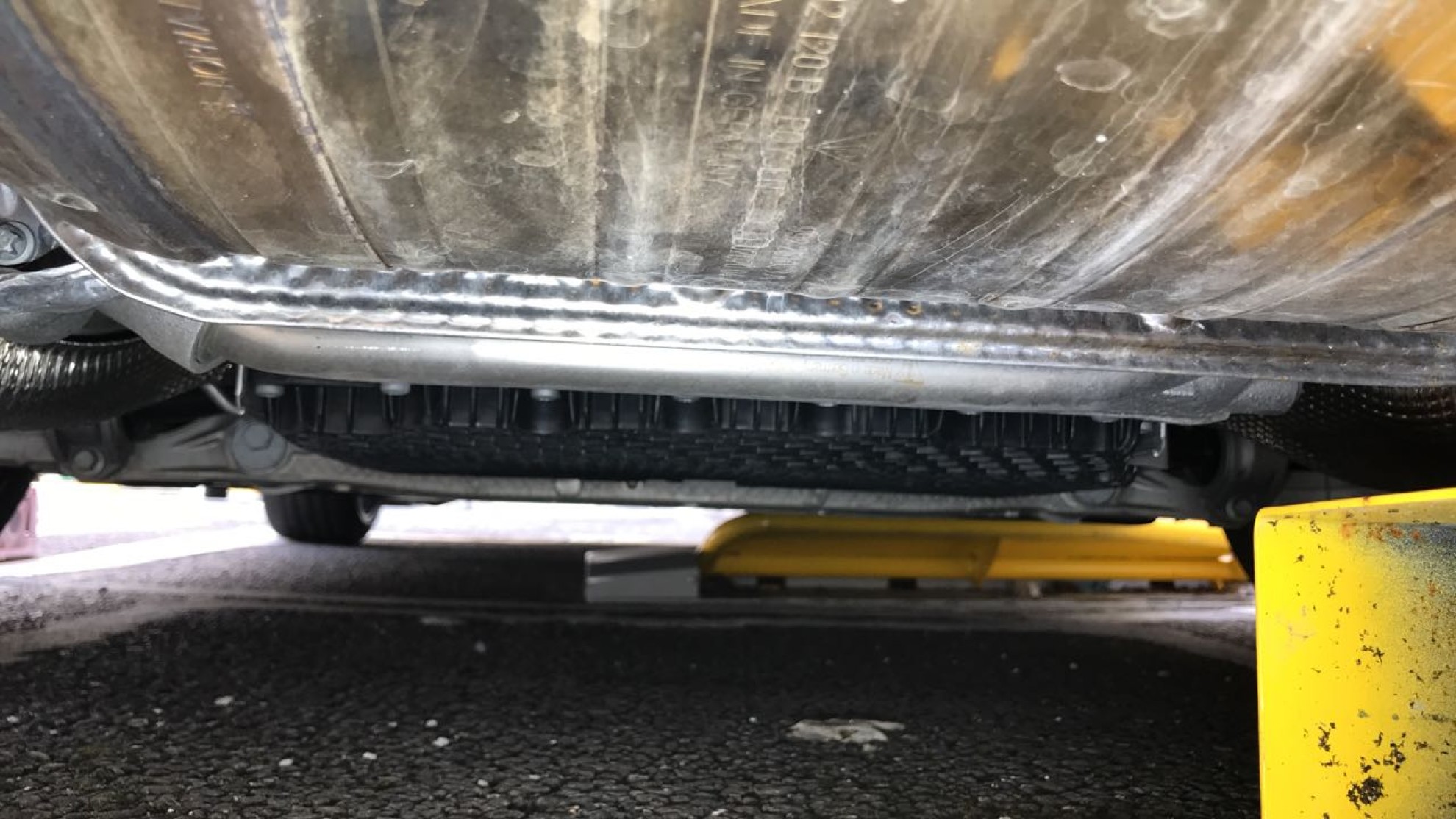 裏面足回り