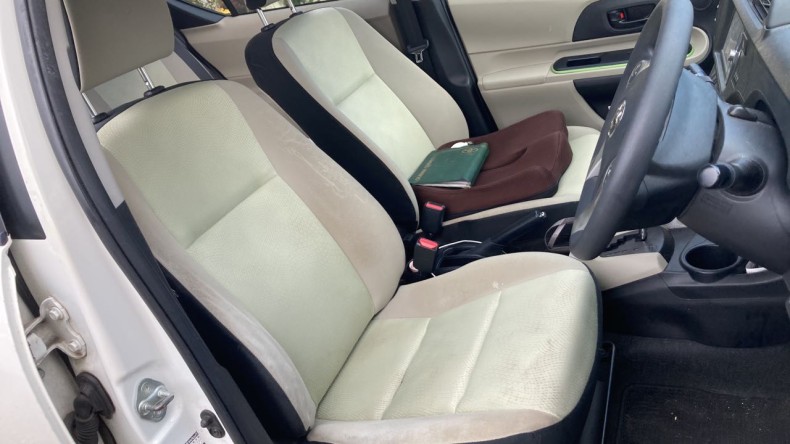 内装前方シート