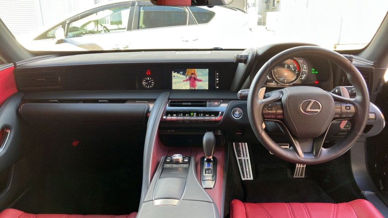 内装インパネ全体