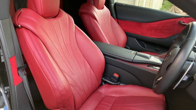 内装前方シート