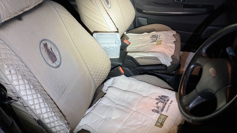 内装前方シート