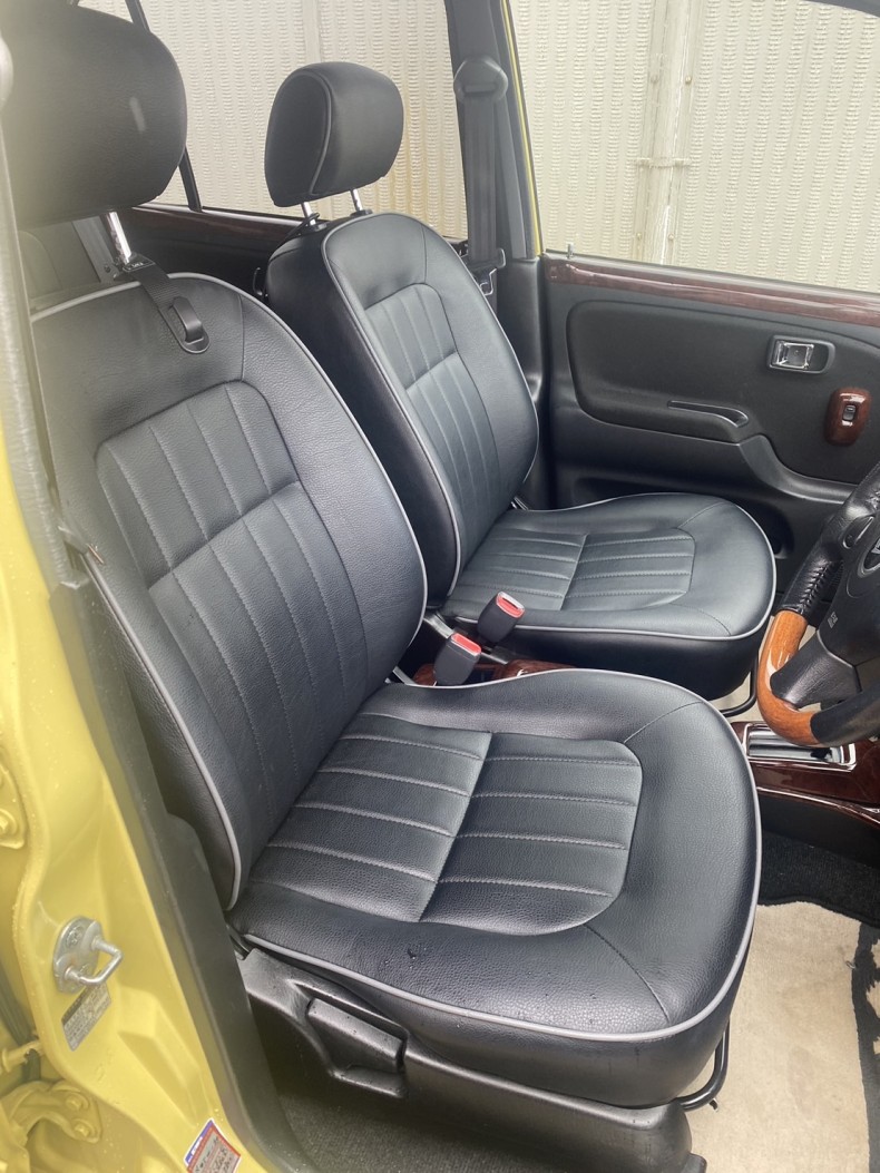 内装前方シート