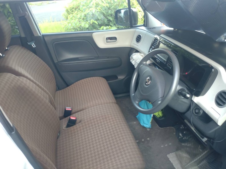 内装前方シート