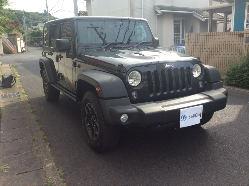 exterior_right_front