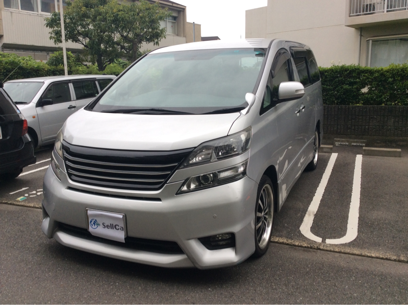 car_main_img