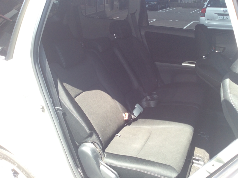 内装後方シート