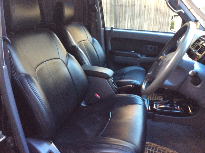 内装前方シート