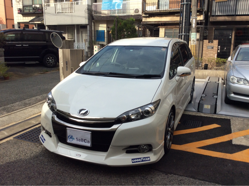 car_main_img