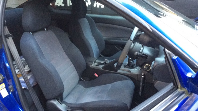 内装前方シート