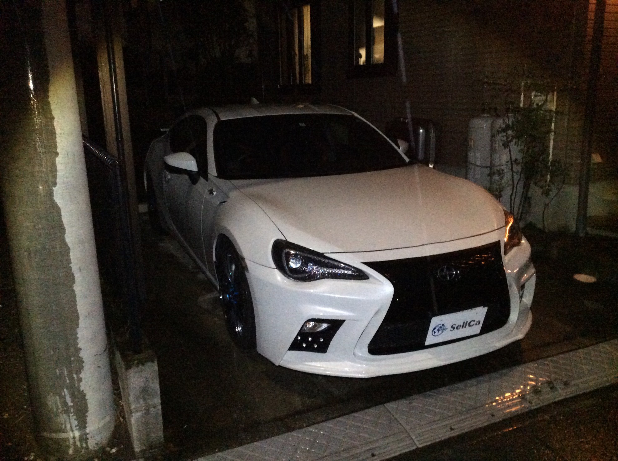 外装右前