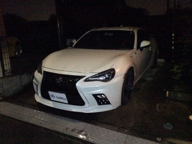 car_main_img