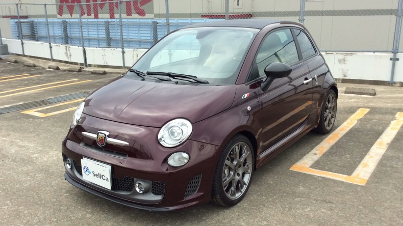 car_main_img