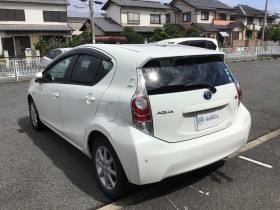外装左後方