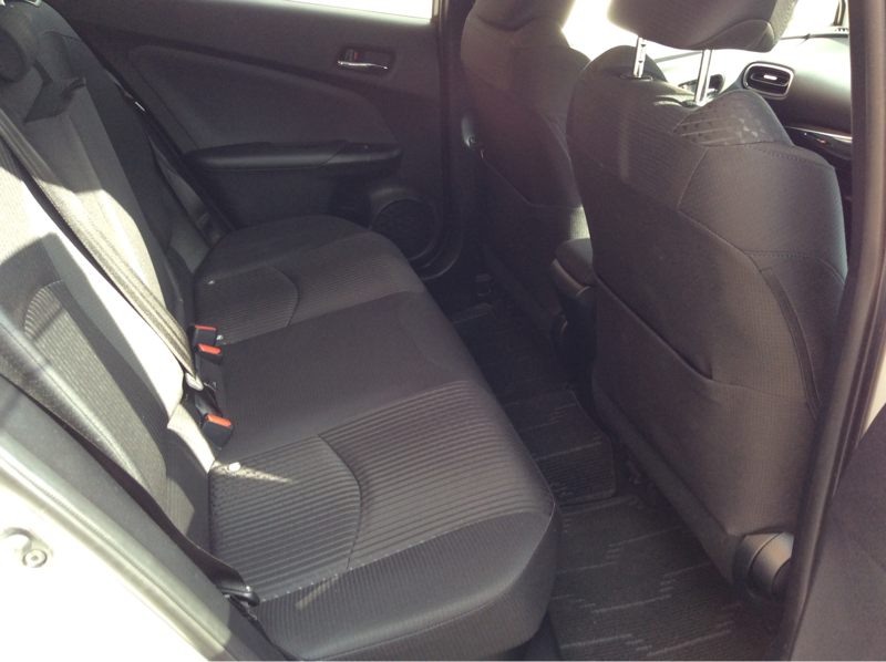 内装後方シート