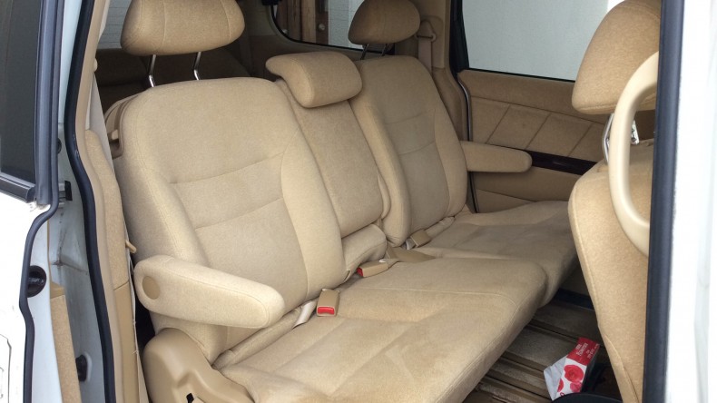 内装後方シート