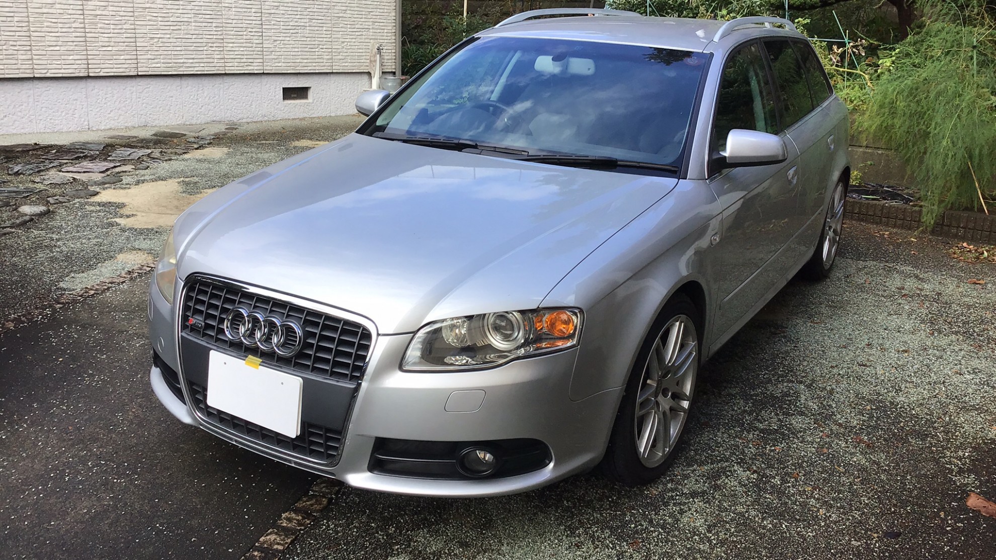 アウディ Ａ４アバントの売買実績画像